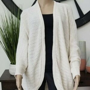 American Eagle Women's Beige Knit Sweater